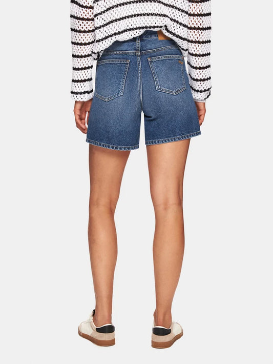 Belinda X Short