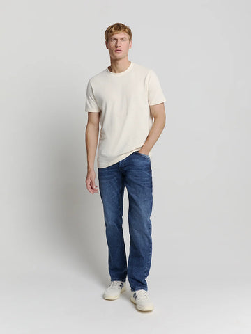 N715 Relaxed Fit