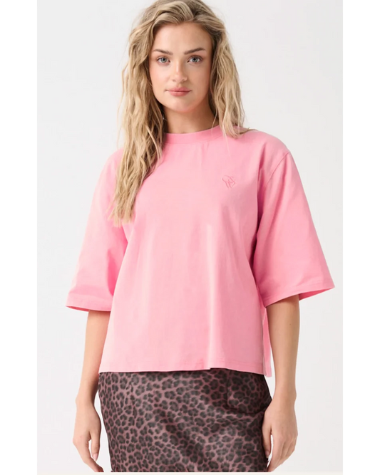 Hallie Tee