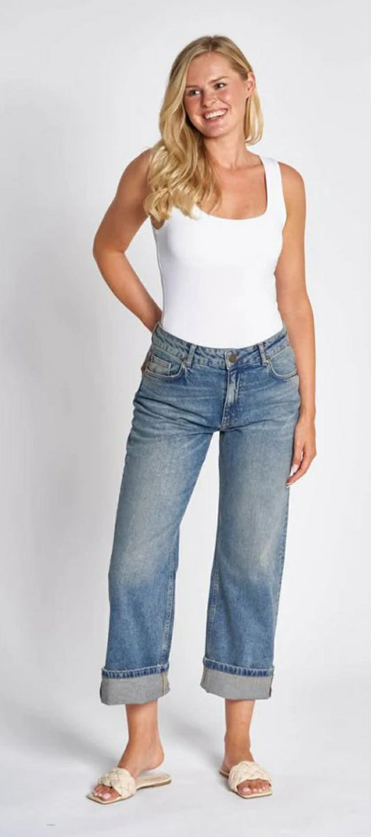 Josa Straight Leg Jean - High-Rise