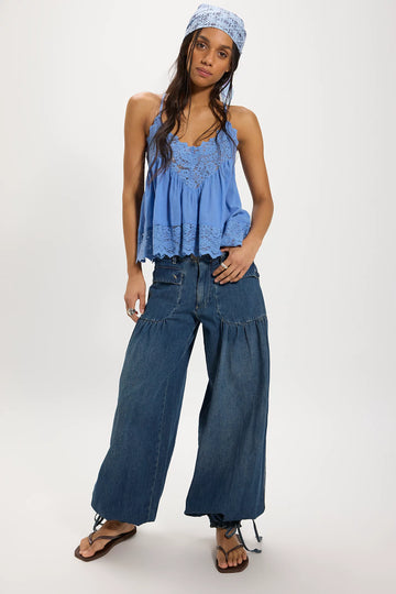 Lotus Jean